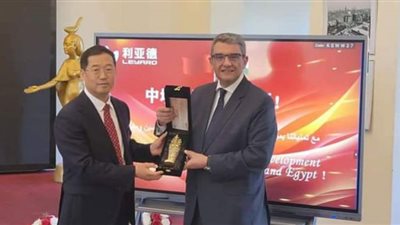 كبري شركات التكنولوجيا الصينية تبحث فرص الاستثمار في مصر