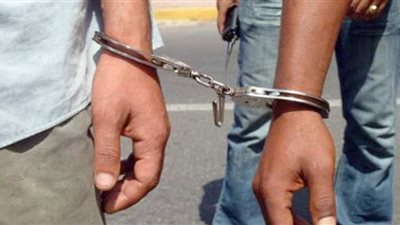 تفاصيل سقوط عصابة سرقة حديد الكباري بالنزهة