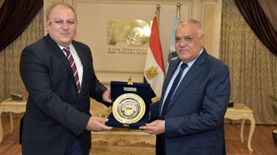 تعاون بين جامعة بني سويف التكنولوجية والهيئة العربية للتصنيع