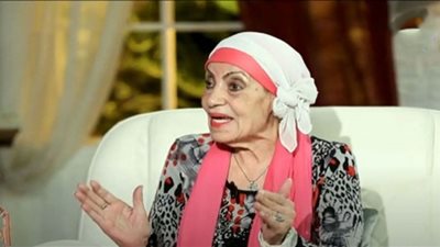 أرفض العري ومش هخالف ضميري.. رجاء حسين تعلق على إطلالات الفنانات بالمهرجانات (فيديو)