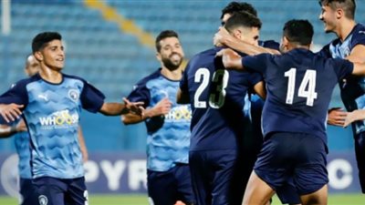 بيراميدز يكشف عن قميصه الثاني