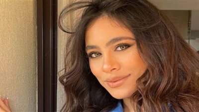 هاجر أحمد بدون مكياج في باريس والحمل يزيد من جمالها (تفاصيل)