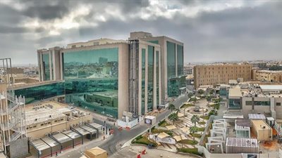 موعد انتهاء التقديم بوظائف مدينة الملك سعودي الطبية للرجال والنساء