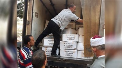 توزيع 2 طن صكوك أضاحي على القرى الأكثر احتياجًا بالبحيرة