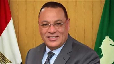 محافظ الشرقية يدعو شعبة المخابز لطرح مبادرة لتوفير رغيف الفينو بسعر 60 قرشا