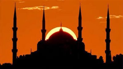 حكم تزيين المساجد وكتابة الأدعية والآيات على جدرانها