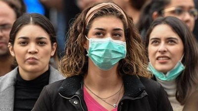 مناعة اللقاح أم الإصابة بالعدوى.. أطباء يكشفون أيهما أفضل؟