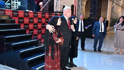 محافظ جنوب سيناء يكرم نائبة المحافظ ونماذج نسائية على مستوى المحافظة