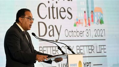 رئيس الوزراء من الأقصر: مصر تضع ملف التنمية الحضرية في مقدمة أجندتها التنموية