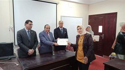 ختام فعاليات دورة إعداد المعلم الجامعي ال58 بجامعة سوهاج
