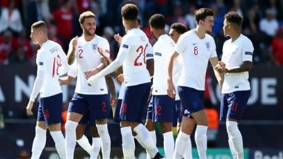 مدافع تشيلسي يخرج من قائمة منتخب انجلترا