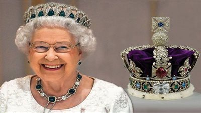 الملكة إليزابيث أكثر السيدات امتلاكًا للمجوهرات في العالم (تفاصيل)