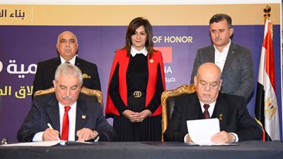 نبيلة مكرم تشهد إطلاق مبادرة لتأهيل الكوادر الفنية وافتتاح أكاديمية 