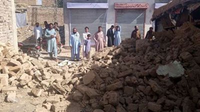 إصابة 13 شخصًا في انفجار استهدف قوات الأمن في باكستان