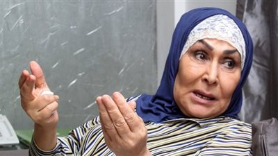 قطعت الأكل والكلام | ابنة سهير البابلي: حالة والدتي حرجة 