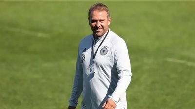 فليك مدرب المانيا يكشف عن رأيه في استبعاد روسيا من التأهل لكأس العالم