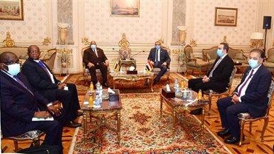 وكيل أول مجلس النواب يستقبل رئيس برلمان زيمبابوي