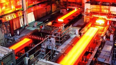 صرف مستحقات 3500 من عمال 