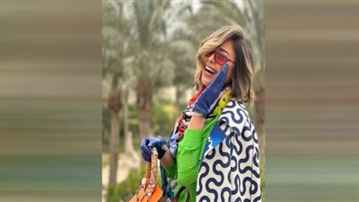 بأنامل شريف طانيوس.. داليا البحيري تفاجئ متابعيها بتغيير ملامحها