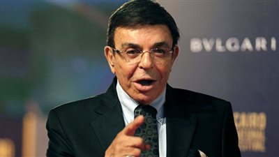 تأجيل عمليته الجراحية.. تطورات الحالة الصحية للفنان سمير صبري