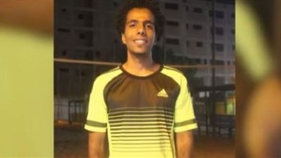 طالب مصري يحصد أفضل جائزة بدورة الألعاب الرياضية عن بُعد (فيديو)