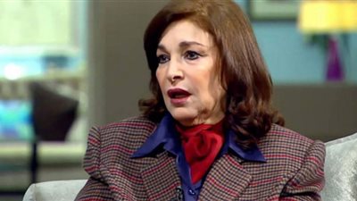 الفنانة نادية رشاد تكشف تفاصيل تكريمها من الرئيس السيسي (فيديو)