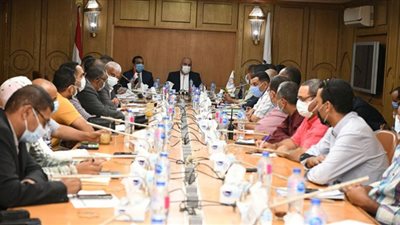 إجراءات مشددة ضد واضعي اليد على أراضي أملاك الدولة بقنا