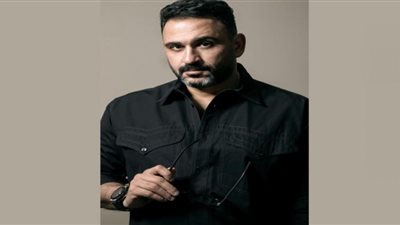 أكرم حسني ناعيًا أحمد حلاوة: الله يرحمك يا حبيبي