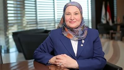 البنوك تنفى وقف أى عمليات استيرادية.. وارتفاع قياسى فى تنازلات الدولار