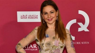 ريا أبي راشد تمزج بين الأناقة والاحتشام والجمهور يعلق