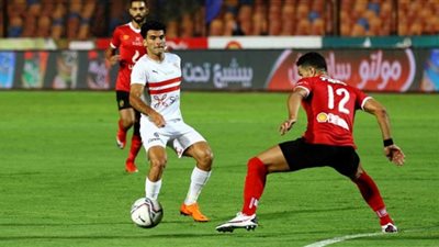 شاهد.. جماهير الأهلي تؤازر الفريق في مباراة القمة أمام الزمالك