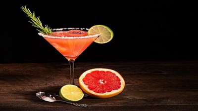 دراسة: عصير الجريب فروت قد يجعل الأدوية سامة