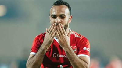 جمهور الأهلي يهتف قبل مباراة القمة: 