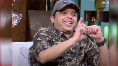 تعليق كوميدي من محمد هنيدي على نتيجة مباراة مصر والسنغال