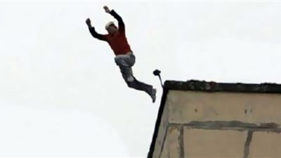 تفاصيل سقوط شاب من الطابق الخامس في المطرية
