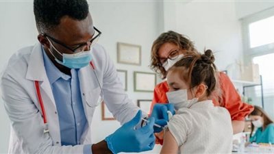 (فيديو) مخاوف في أمريكا من حصول الأطفال على اللقاح المضاد لفيروس كورونا