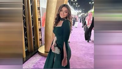 ملك أحمد زاهر تفضل أحتشام في حفل زفاف شام الذهبي