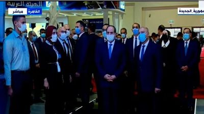 السيسي يتفقد معرض النقل الذكي واللوجيستيات في دورته الرابعة (فيديو)