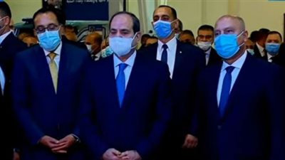 السيسي يستمع لشرح تفصيلي حول مشروعات معرض النقل الذكي في دورته الرابعة (فيديو)