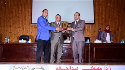 ندوة تثقيفية بتربية رياضية سوهاج لتحذير الشباب من أخطار الإدمان والمخدرات