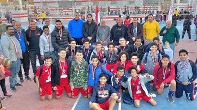 طائرة صيد الدقي تهزم زايد في ختام مهرجان الميني فولي (صور)