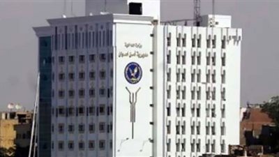 مصرع 12 عنصرًا إجراميًا وإصابة آخر في تبادل لإطلاق النار مع الشرطة بأسوان