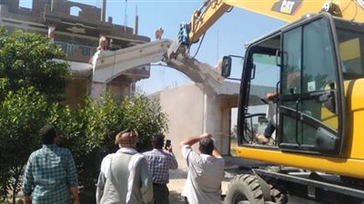 إزالة 14 حالة تعدي على أراضي أملاك دولة باسيوط