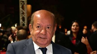 لطفي لبيب المعتزل عن التمثيل .. شخصية مؤثرة في حياة نجلاء بدر | تفاصيل