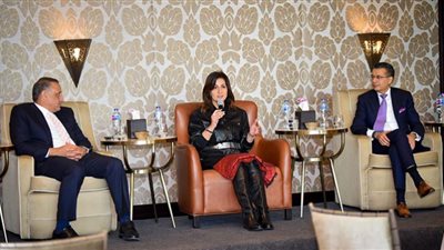 نبيلة مكرم: مررت بالكثير من الصعاب بعد تولي منصب وزيرة فالحياة مليئة بالتحديات وليست وردية