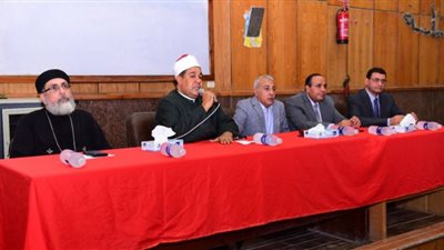 معايير الالتزام الأخلاقي للشباب الجامعي ندوة دينية بتربية سوهاج