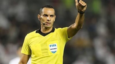 الجزائري مصطفى غربال حكمًا لمبارة مصر والسنغال في تصفيات كأس العالم