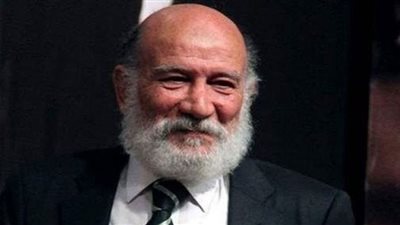 مراد مكرم ينعى أحمد خليل: كنت لسه بتفرج عليك