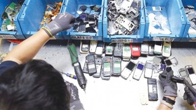 بدل ما نرميها.. كيفية إعادة تدوير المخلفات الإلكترونية مرة أخرى