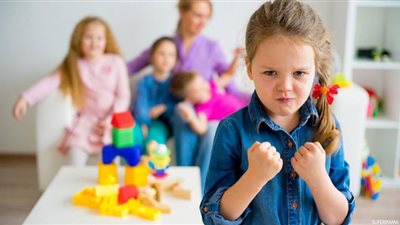 بعد تعددها في المدارس.. أبرز 7 نصائح للتعامل مع الطفل العداوني